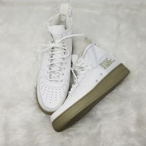 Nike SF Air Force 1 Mid